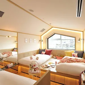  Hostel Cafetel Sanjo For Ladies Japan